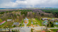 Kościół i okolica